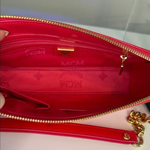 MCM Red Leather Shoulder Bag with Gold Chain - Picture 12 of 16